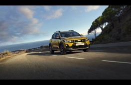 Dacia Sandero Stepway, 2025, front